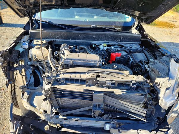 2025 FORD BRONCO BIG BEND — Engine bay