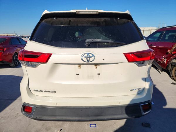 2017 TOYOTA HIGHLANDER Ltd/Ltd Platinum — DIRR