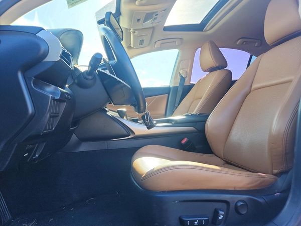 2014 LEXUS IS 250 — DENT