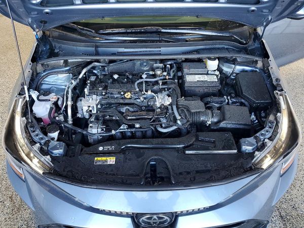 2026 TOYOTA COROLLA LE — Engine bay