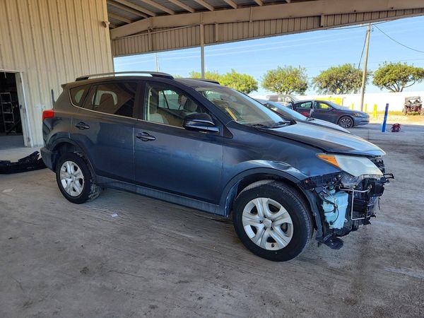 2013 TOYOTA RAV4 Standard — Passenger 3/4