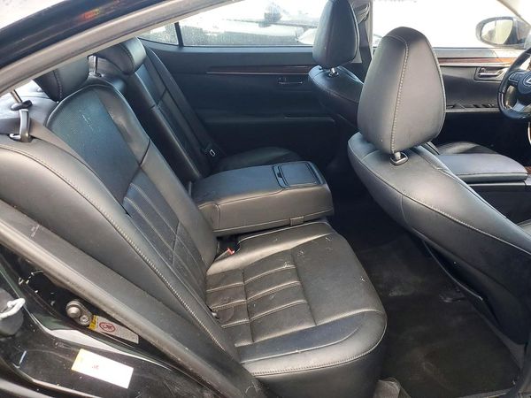 2016 LEXUS ES — PSRS