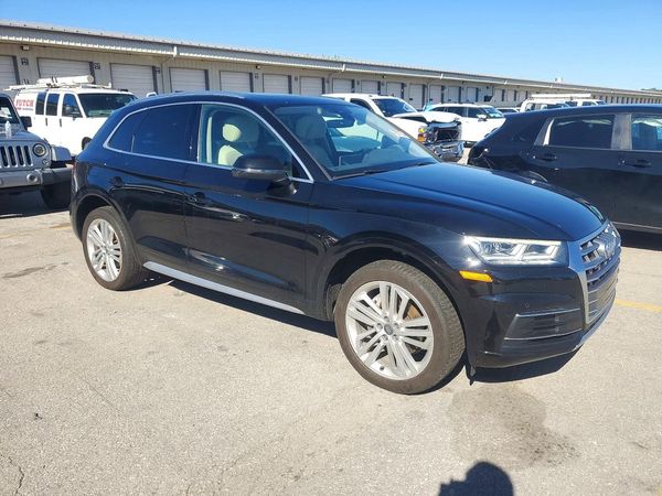 2018 AUDI Q5 quattro Premium Plus — Passenger 3/4