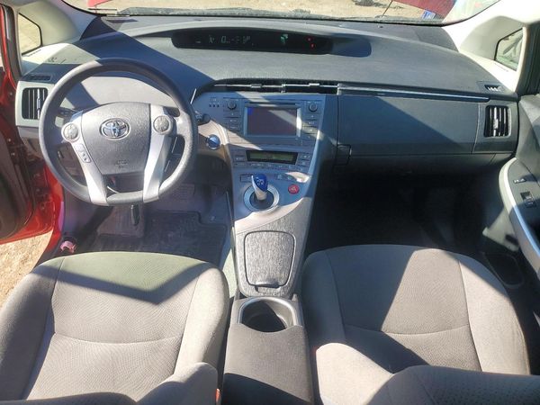 2015 TOYOTA PRIUS — CKPT