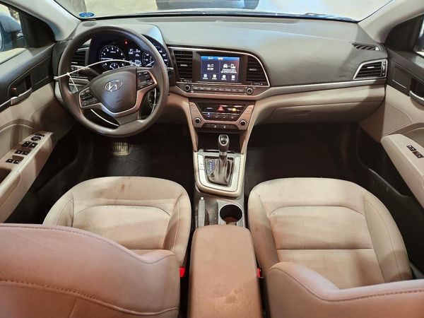 2017 HYUNDAI ELANTRA — CKPT