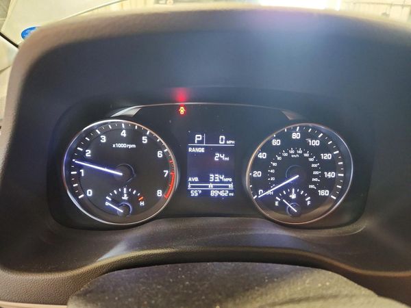 2017 HYUNDAI ELANTRA — ODOM