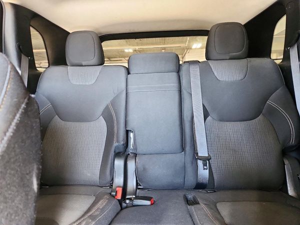 2015 JEEP CHEROKEE Latitude — SUVN