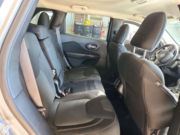 2015 JEEP CHEROKEE Latitude — PSRS