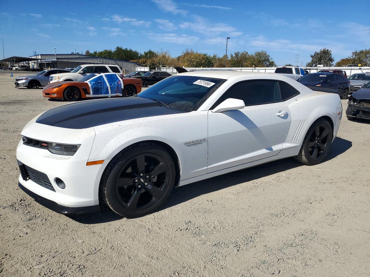 2015 CHEVROLET CAMARO 2LT — Front 3/4