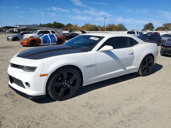 2015 CHEVROLET CAMARO 2LT — Front 3/4