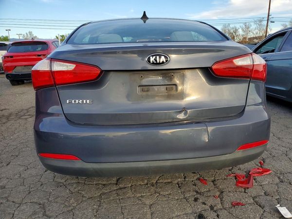 2016 KIA FORTE