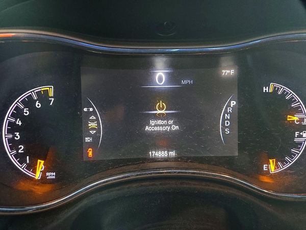 2015 JEEP GRAND CHEROKEE Limited — ODOM