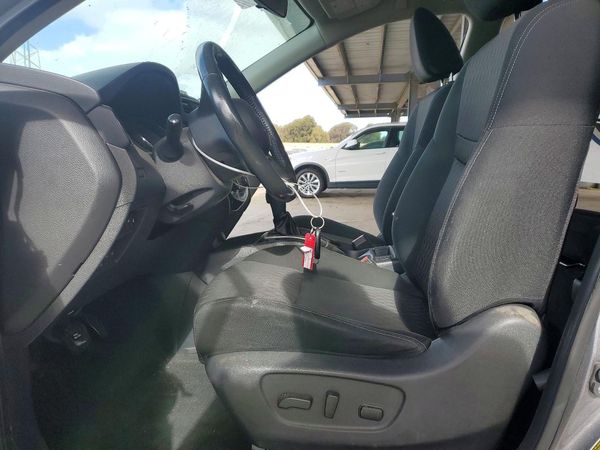 2018 NISSAN ROGUE — DENT