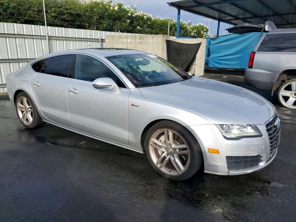 2012 AUDI A7 quattro Premium Plus — Passenger 3/4
