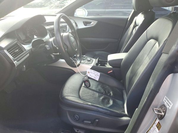 2012 AUDI A7 quattro Premium Plus — DENT