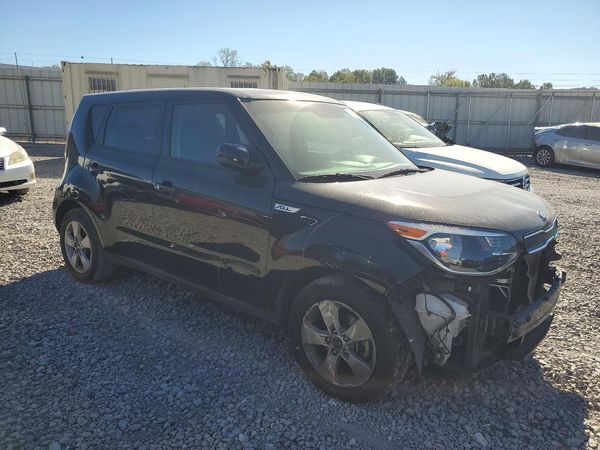 2018 KIA SOUL Base — Passenger 3/4