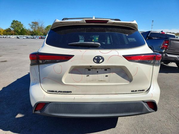 2021 TOYOTA HIGHLANDER XLE — DIRR