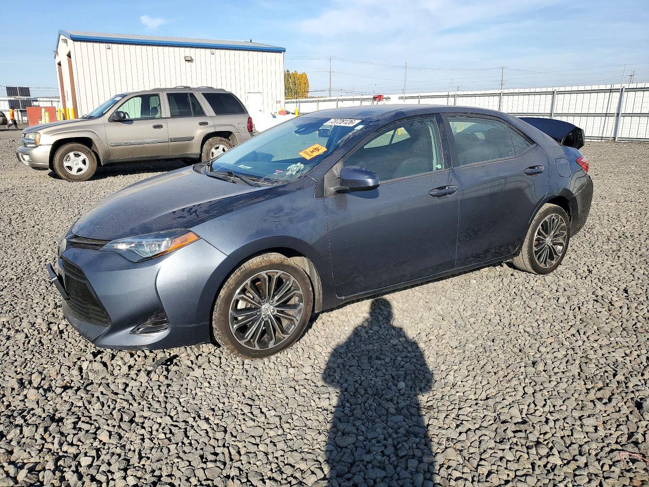 2019 TOYOTA COROLLA L/LE/SE/XLE/XSE — Front 3/4