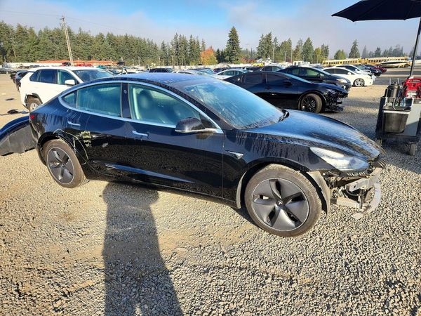 2019 TESLA MODEL 3 — Passenger 3/4