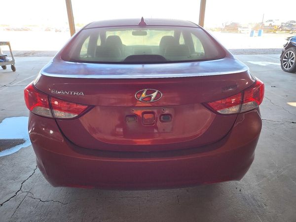 2013 HYUNDAI ELANTRA — DIRR