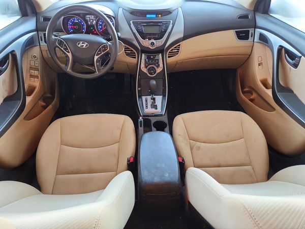 2013 HYUNDAI ELANTRA — CKPT