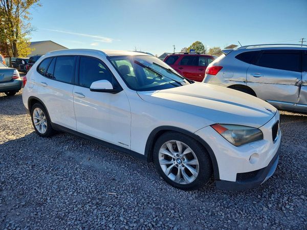 2013 BMW X1 xDrive28i — Passenger 3/4