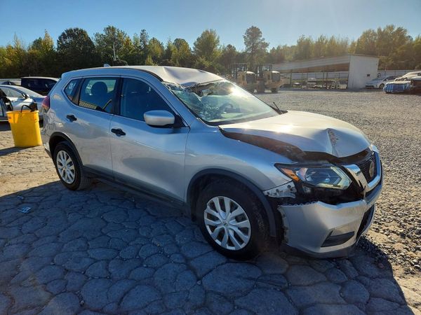 2018 NISSAN ROGUE — Passenger 3/4
