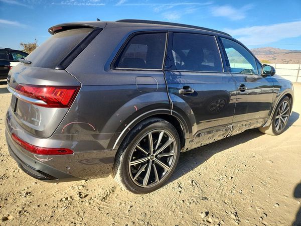 2021 AUDI Q7 quattro Prestige — PSRA