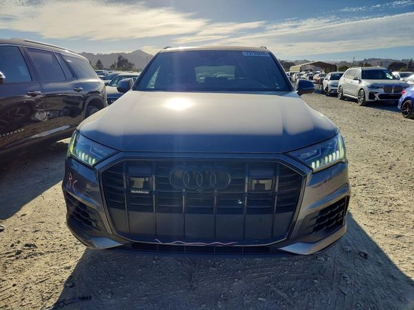 2021 AUDI Q7 quattro Prestige — DIRF