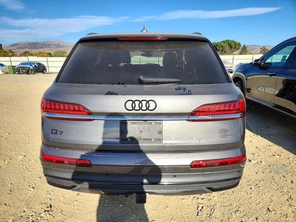 2021 AUDI Q7 quattro Prestige — DIRR