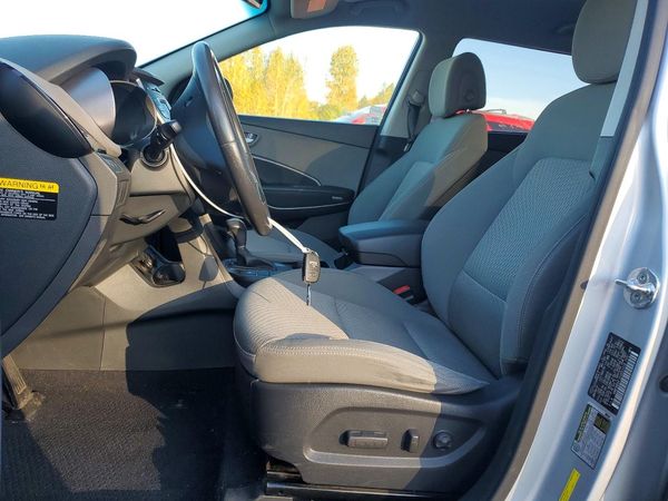 2014 HYUNDAI SANTA FE GL — DENT