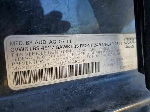 2012 AUDI A4 quattro Premium — VINS