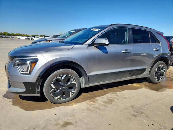 2024 KIA NIRO — DSFA — Front 3/4