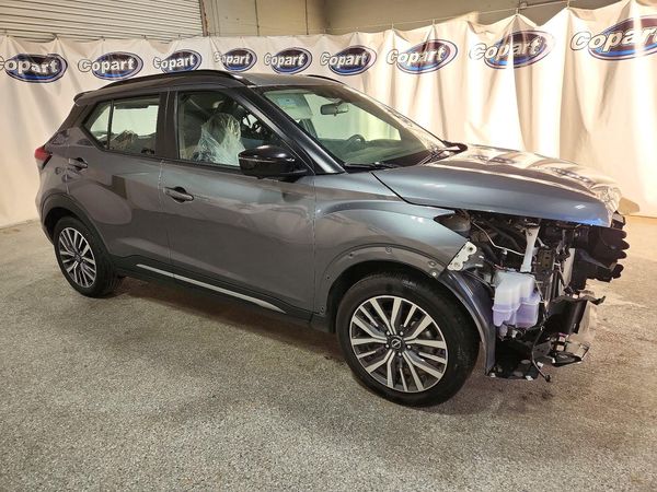 2024 NISSAN KICKS SR — Passenger 3/4