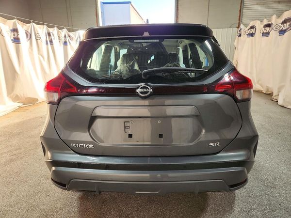2024 NISSAN KICKS SR — DIRR