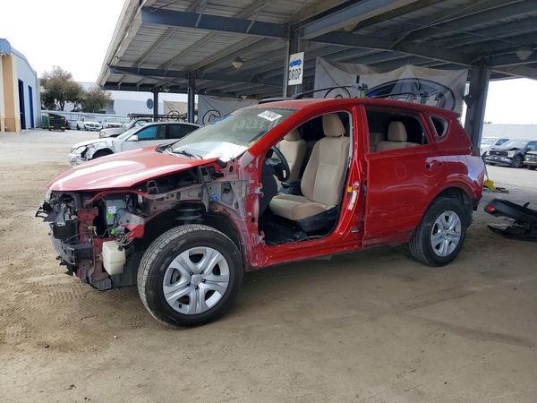 2013 TOYOTA RAV4 Standard — Front 3/4