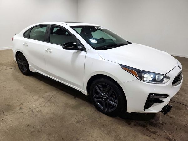 2021 KIA FORTE GT Line — Passenger 3/4