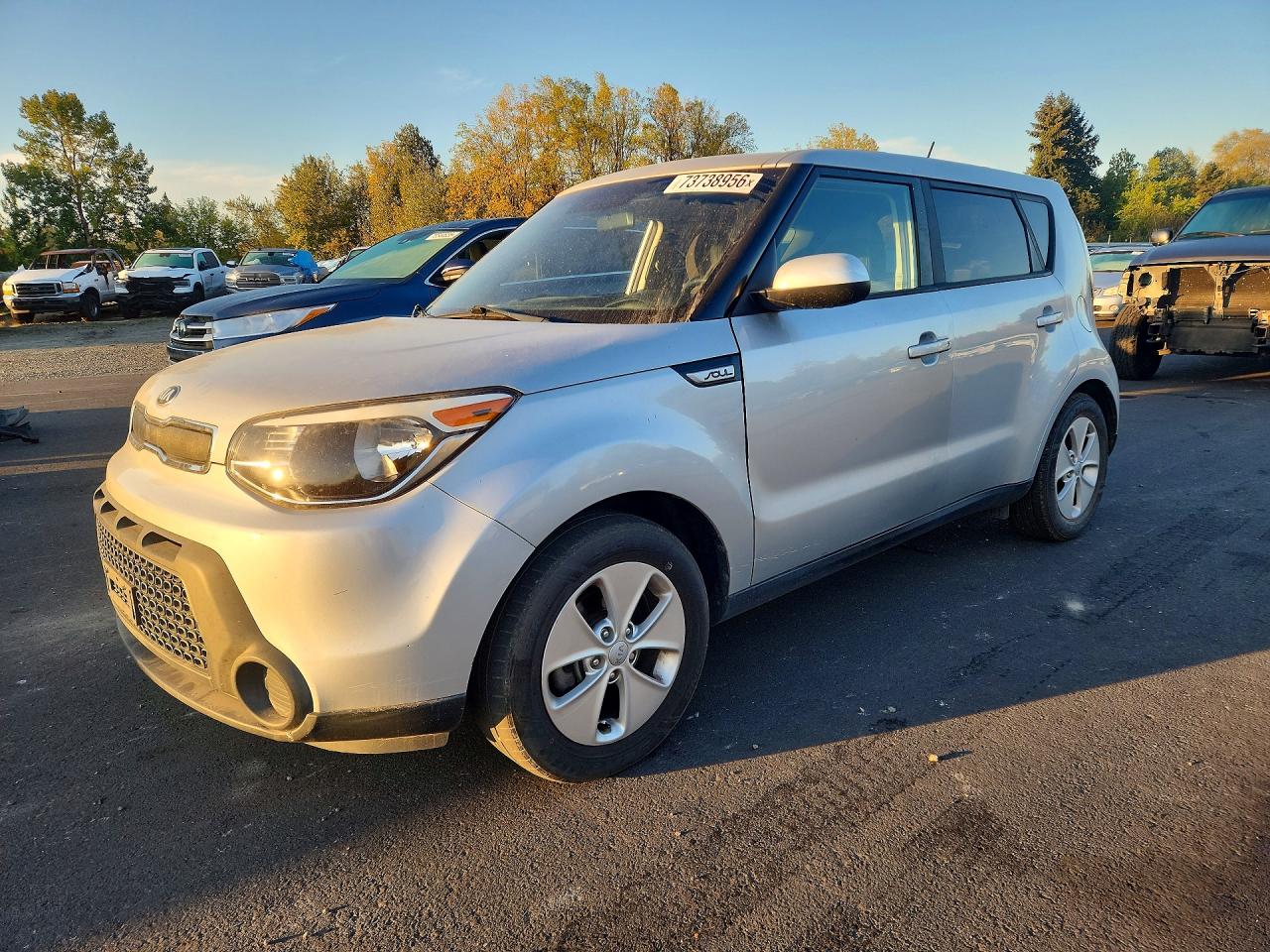 2016 KIA SOUL Plus — Front 3/4