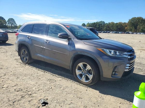2019 TOYOTA HIGHLANDER Ltd/Ltd Platinum — Passenger 3/4