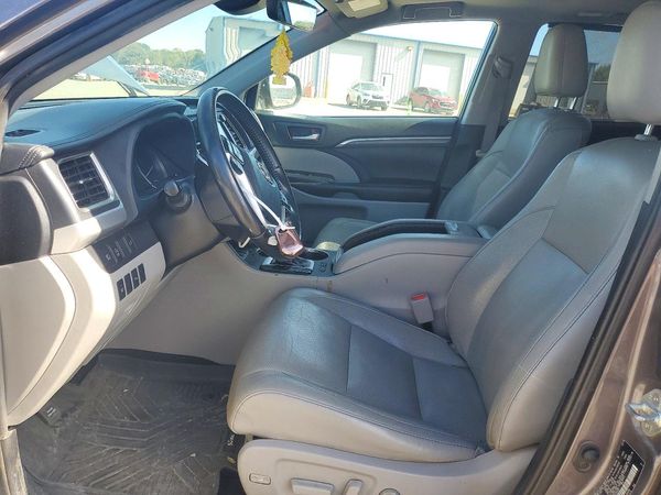 2019 TOYOTA HIGHLANDER Ltd/Ltd Platinum — DENT