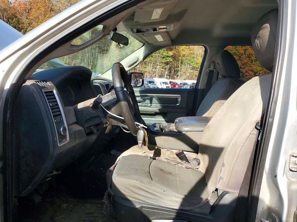 2013 RAM 2500 SLT — DENT