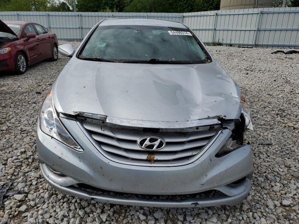 2013 HYUNDAI SONATA
