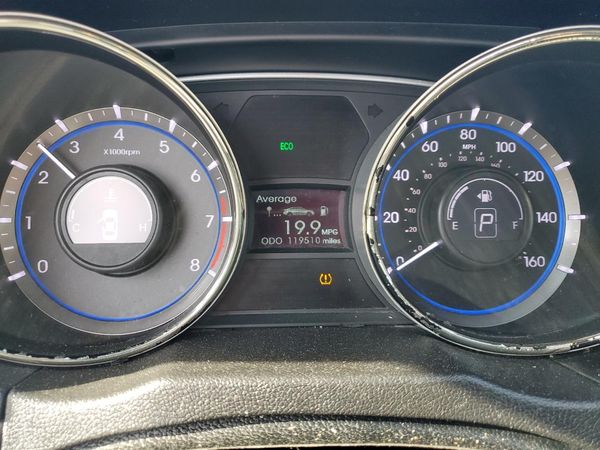 2013 HYUNDAI SONATA