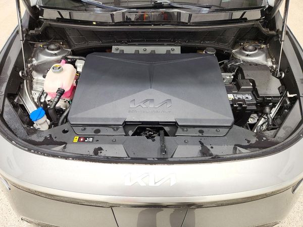 2023 KIA NIRO Wind — Engine bay