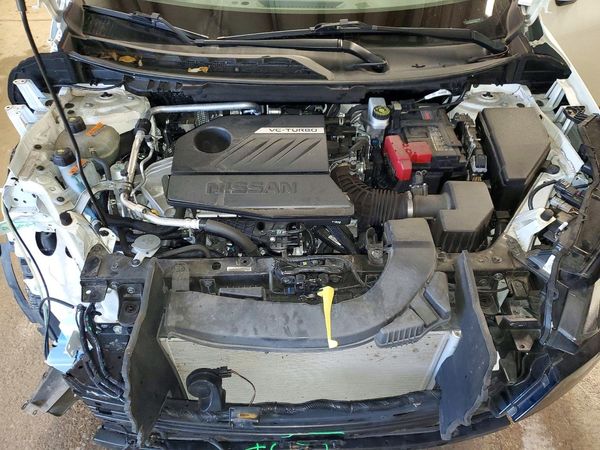 2025 NISSAN ROGUE SV — Engine bay