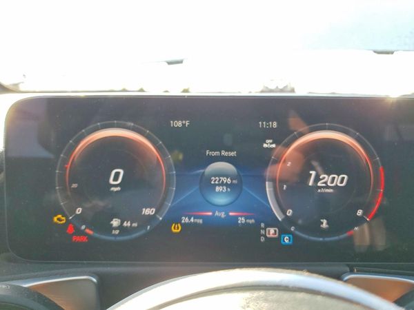 2023 MERCEDES-BENZ GLB