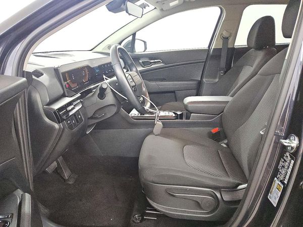 2026 KIA SPORTAGE LX — DENT