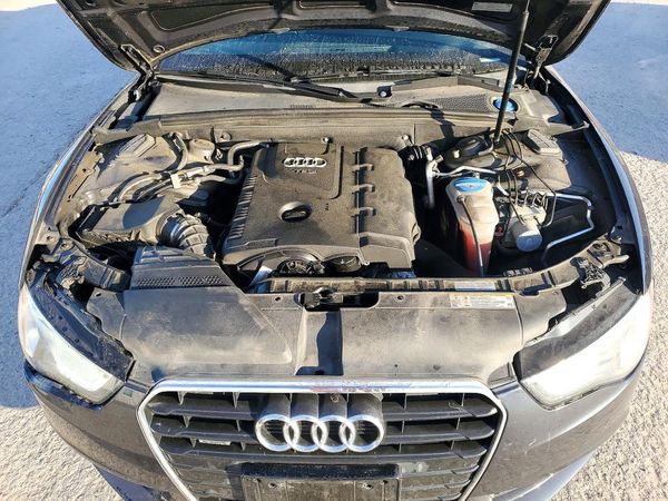 2013 AUDI A5 quattro Premium — Engine bay