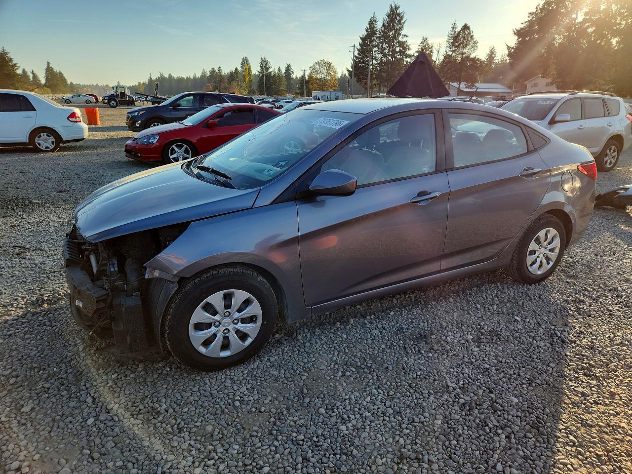 2017 HYUNDAI ACCENT SE Base — Front 3/4