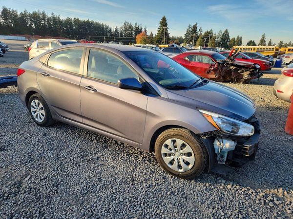 2017 HYUNDAI ACCENT SE Base — Passenger 3/4